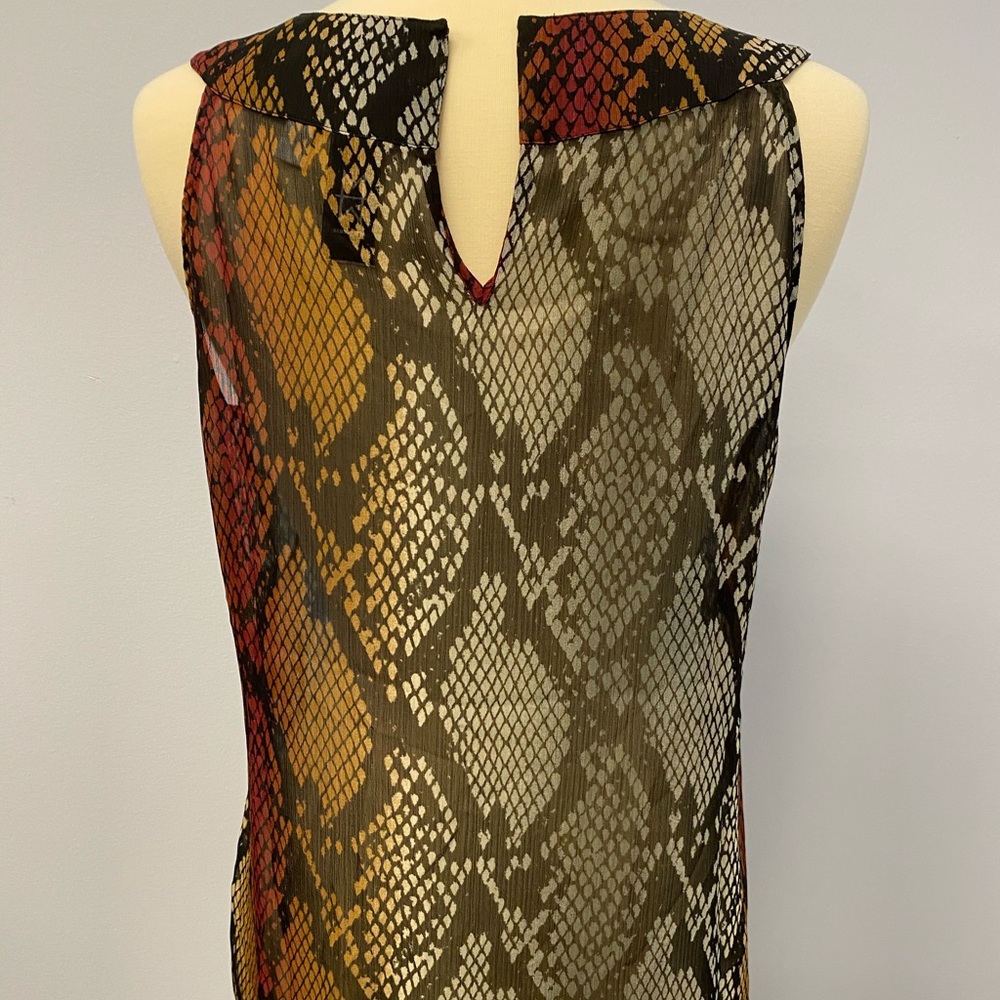 Snake Design Tank Top - Picture 3 of 4